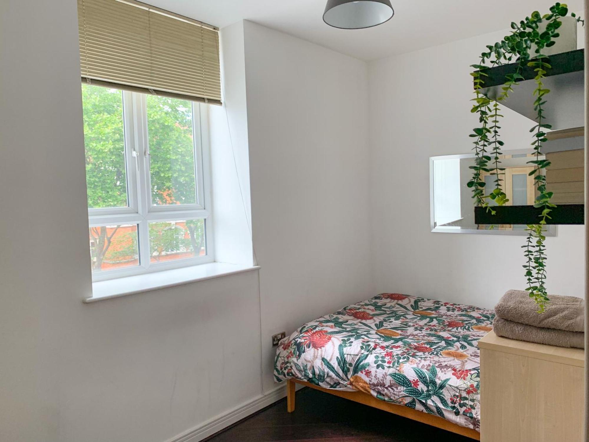 Room In Stratford With Private Bathroom And Parking Londyn Zewnętrze zdjęcie